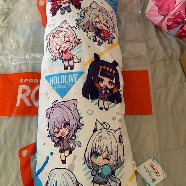 ホロライブ×ラウンドワン ロングクッション