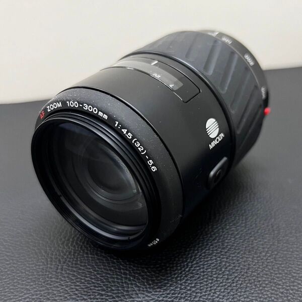MINOLTA AF ZOOM 100-300mm 1:4.5-5.6