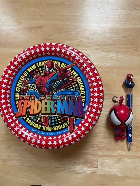 スパイダーマン USJ お菓子空缶 ボールペン キーホルダー