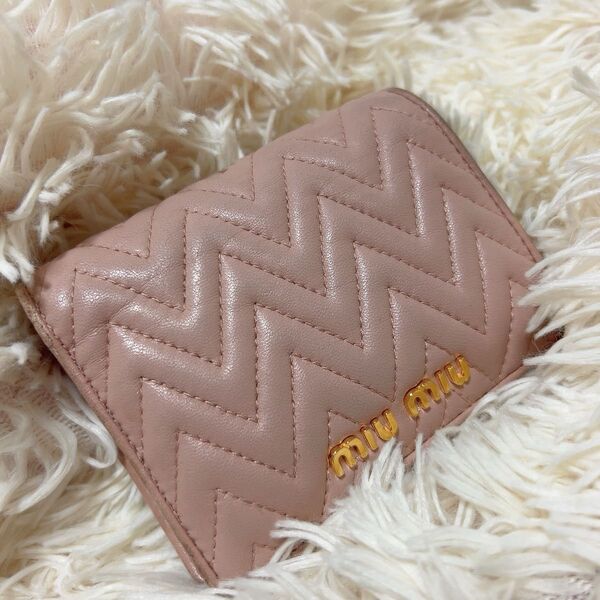 miumiu財布早い者勝ち お値下げ不可
