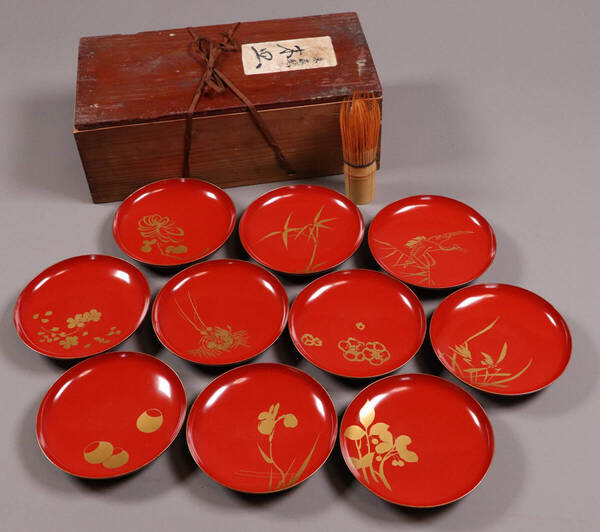漆芸 木製漆器 絵変 金蒔絵 朱塗 木皿 引き盃 十客 木箱入り 小皿【MA179】