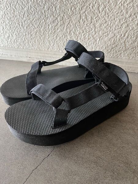 Teva FLATFORM UNIVERSAL サンダル 厚底 25cm