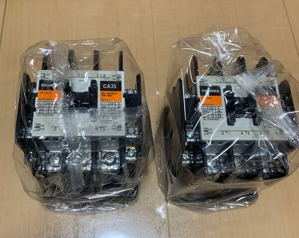 TOSHIBA 電磁接触器 CA35 2個セット