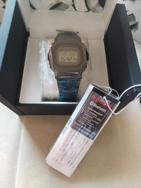 G-SHOCK 2022年発売生産終了GMW-B5000EH-1JRソ―ラ―電波Bluetooth搭載 フルメタルステン製未使用