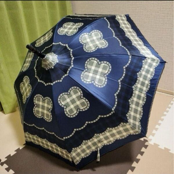 ANNA SUI 傘 長傘 雨傘 パゴダ傘 クローバー チェック 未使用に近い