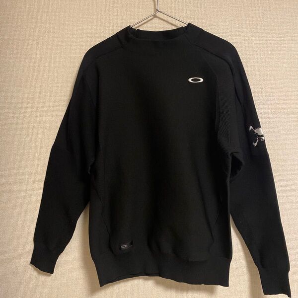 【美品】OAKLEY オークリー ゴルフニット サイズ:XL(あまり大きくなくLサイズくらいです)