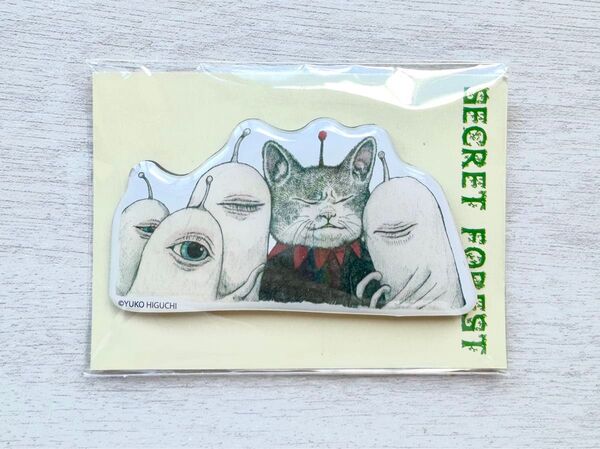 ヒグチユウコさん韓国展示(SECRET FOREST) マグネット ③ ひとつめちゃんとギュスターヴくん