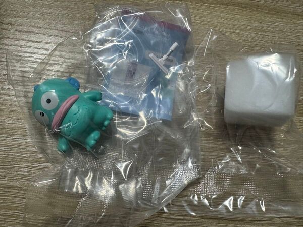 サンリオキャラクターズ×激落ちくん がんばれおそうじフィギュア ハンギョドン