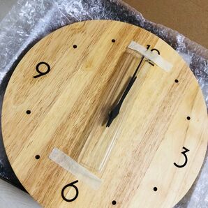 新品 新生活 高級感 木製 円形 ミニマリスト 壁掛け時計 静音 北欧風