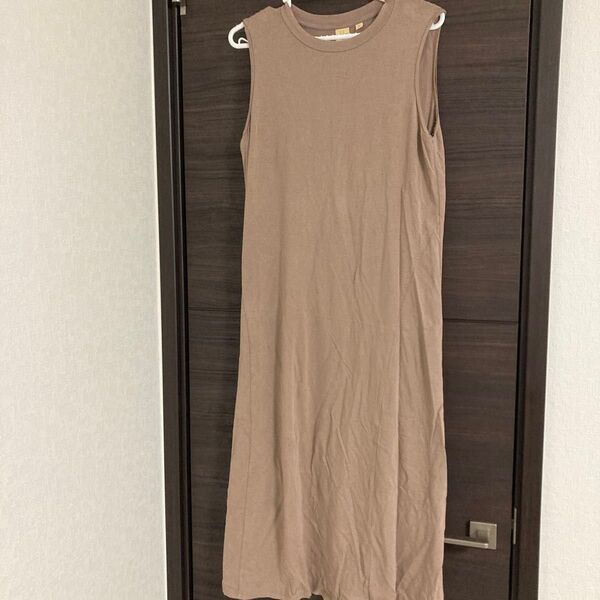 UNIQLO ハナタジマコラボワンピース ベージュ Mサイズ