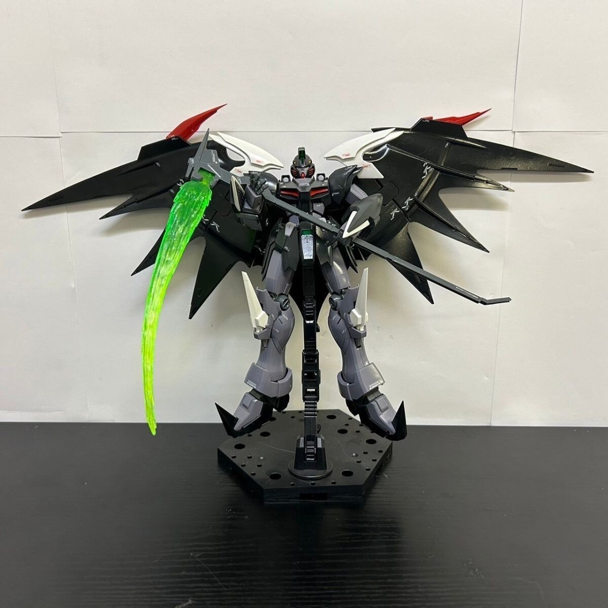 Yahoo!オークション -「mg ガンダムデスサイズヘル」(完成品 Yahoo!オークション -「mg ガンダムデスサイズヘル」(完成品