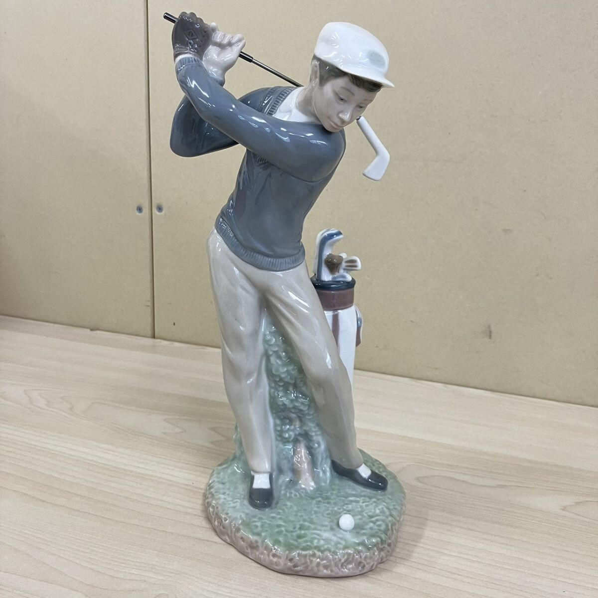 Yahoo!オークション -「lladro リヤドロ ゴルフ」(西洋陶磁 Yahoo!オークション -「lladro リヤドロ ゴルフ」(西洋陶磁