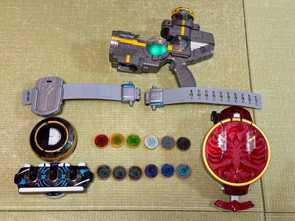 仮面ライダーオーズ オーズドライバー オーメダル 変身ベルト