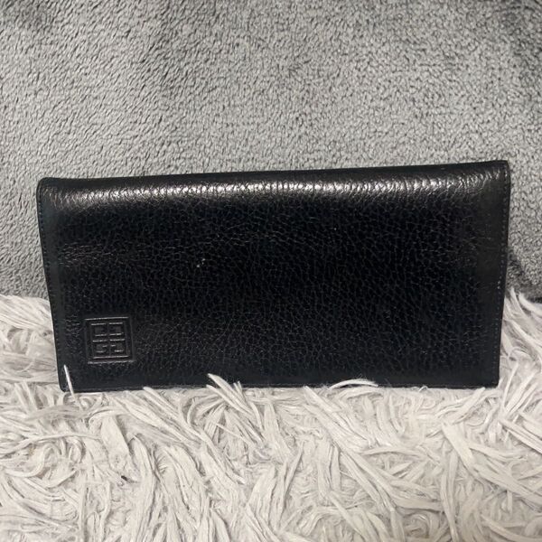 GIVENCHY ジバンシィ 長財布