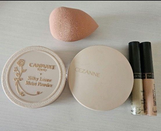 Cezanneファンデーション CANMAKEパウダー ザセムコンシーラー