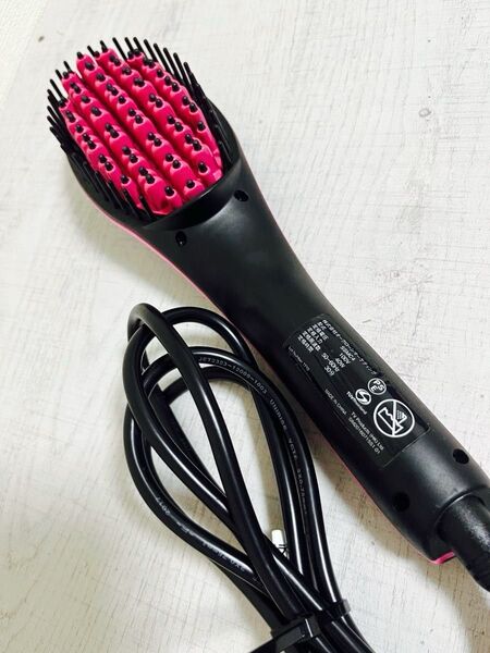Simply Straight ホットヘアブラシ