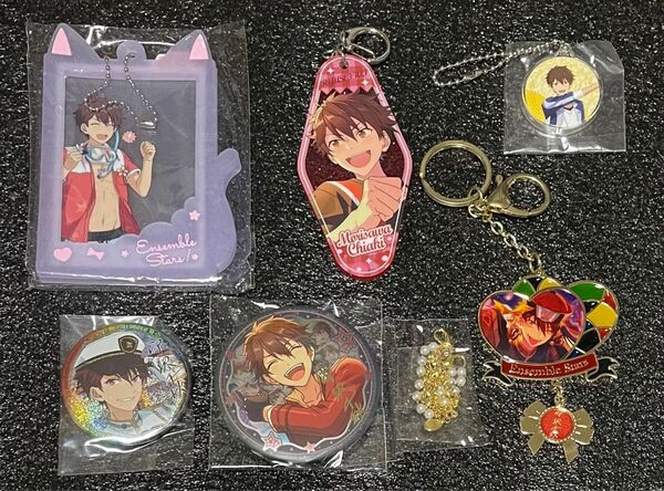 あんスタ 守沢千秋 中国 3周年記念缶バッジ ハートチャーム 花伴アクキー おでかけフォトコレクション セット