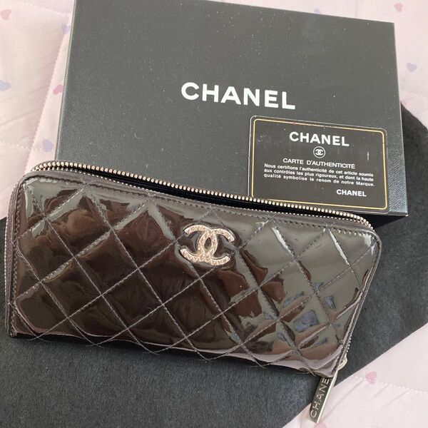 CHANEL☆マトラッセ・エナメルファスナー長財布☆