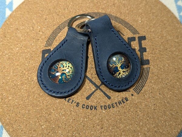レザーキーホルダー ハンドメイド オイルレザー