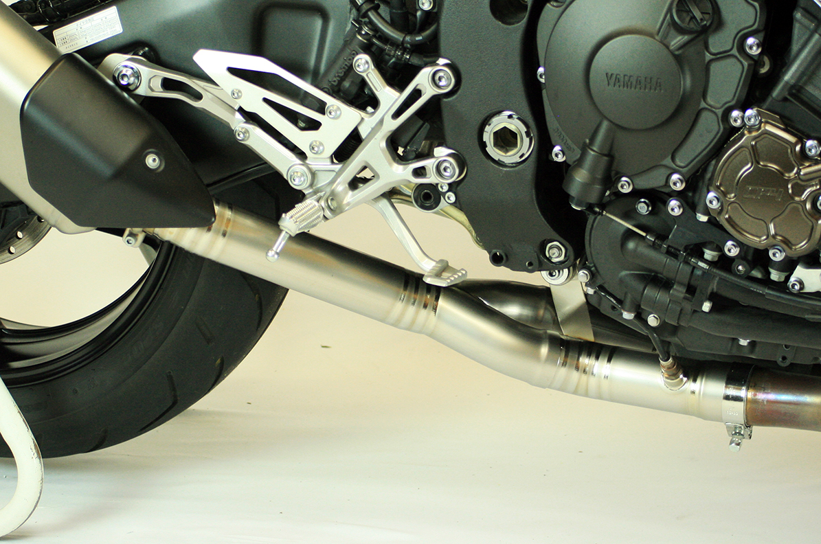 yzf-r1 (15〜 24年式用)レオビンチ製 リンクパイプ 中間パイプ