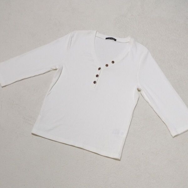 【INGNI】 カットソー Tシャツ七分袖