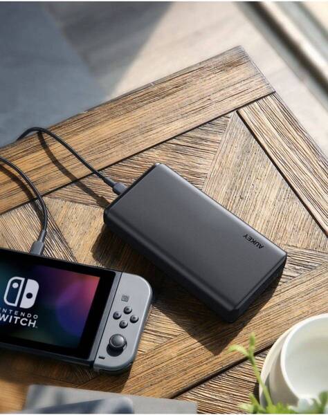 AUKEY 65Wモバイルバッテリー 26800mAh 大容量 急速充電/3台同時充電可 携帯充電器 type-C入出力 3USBポートPD