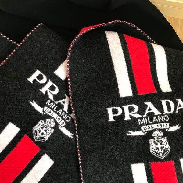 極美品 PRADA プラダ フード付き ロゴ マフラー 赤×黒