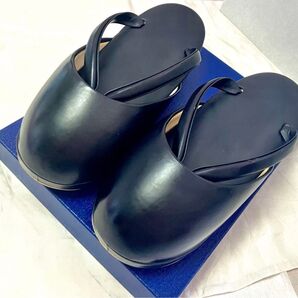 防寒草履 喪装喪服用 合皮 つや消しタイプ黒 底面 滑り止めスパイク付き 美品 決算値下げ中