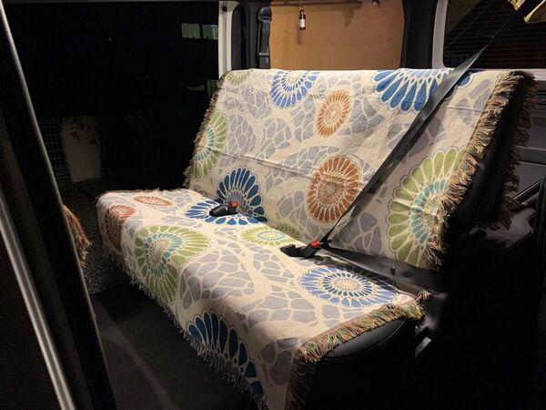 ハイエース 2列目シート専用 ラグマット シートカバー 柄No.6