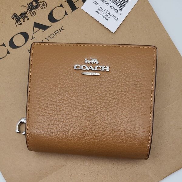 新作 COACH 折り財布 スナップウォレット