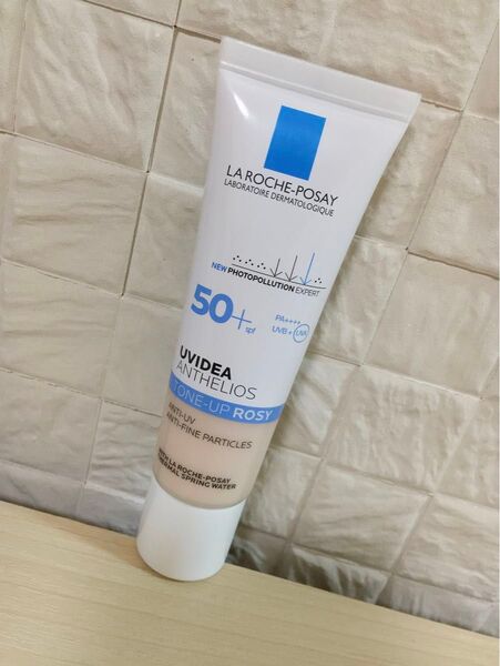 新品 ラ ロッシュポゼ UVイデア XL プロテクショントーンアップ 30ml ローズ