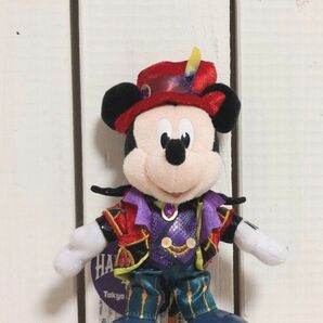 ディズニー ハロウィン 2024。ミッキー ぬいぐるみバッジ