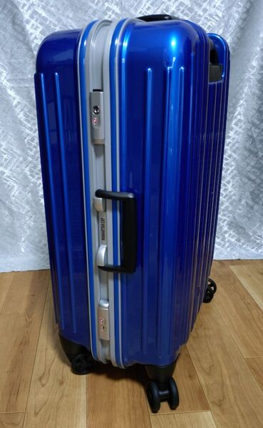 マンハッタンエクスプレス 63L スーツケース 未使用 TSAロック ブルー 軽量 3〜5泊