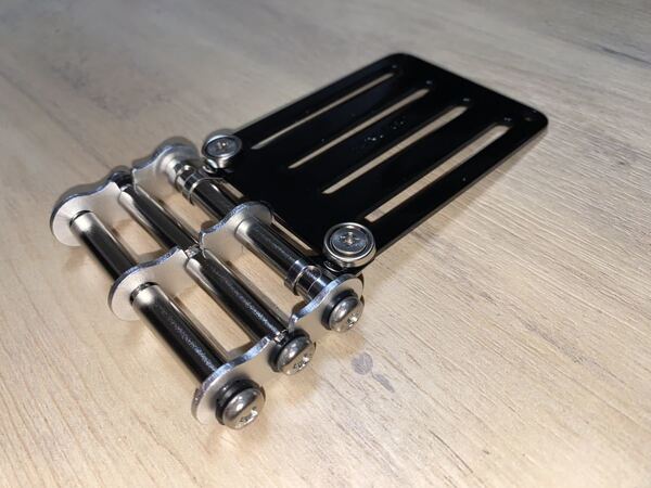 ベルトループ付きニックス風チェーン チェーンシルバー