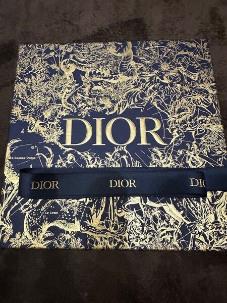 Dior ディオール ギフトボックス ホリデー