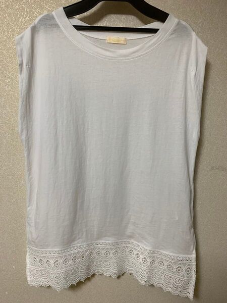 新品 フレンチ袖 綿 100% 裾レース Tシャツ