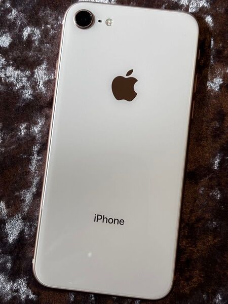 iPhone8 64GB バッテリー最大容量100% ゴールド 美品 SIMフリー
