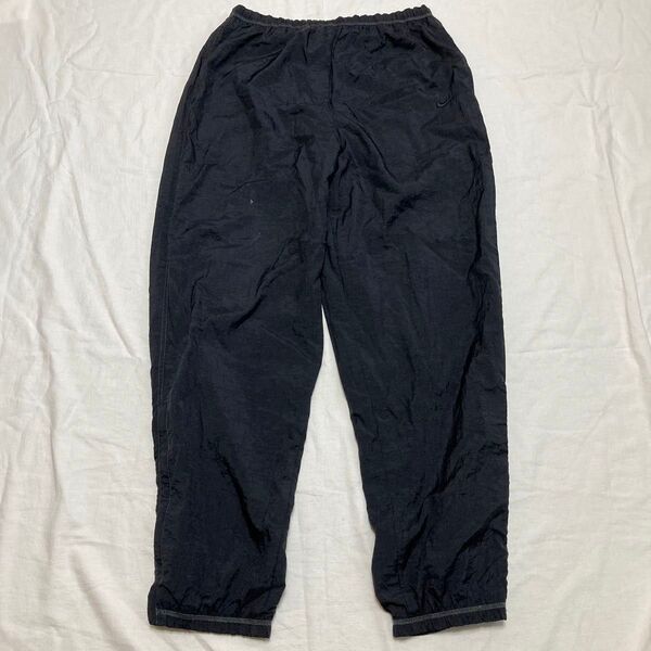 NIKE ナイロンパンツ 銀タグ XLサイズ 90's ナイキ テック 黒 ウーブン イージーパンツ スウッシュ 希少 古着