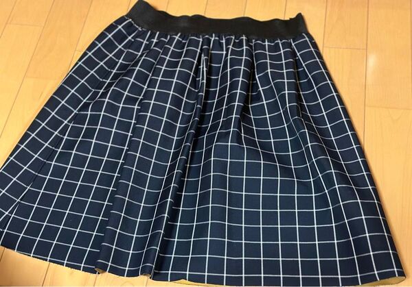 THE EMPORIUM ジ エンポリアム 台形スカート チェック ネイビー 紺色 株式会社ワールド 事務服スカート