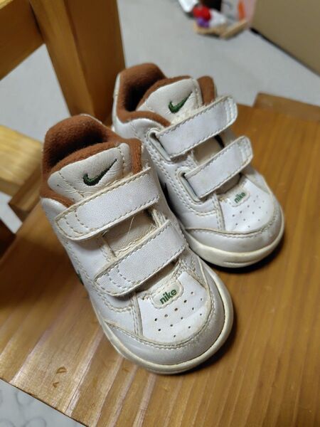 ナイキ スニーカー シューズ 白 10cm