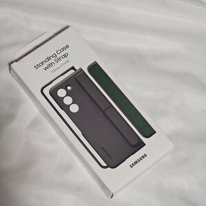 Galaxy Z Fold5 Standing Case with Strap