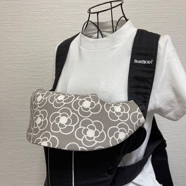 ベビービョルンオリジナル、MINI用 首周りカバー