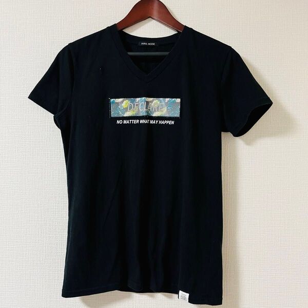 半袖 Vネック Tシャツ 黒 ロゴ Mサイズ