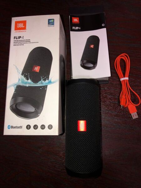 JBL FLIP4 Bluetoothスピーカー IPX7防水/パッシブラジエーター搭載/ポータブル ブラック 【国内正規品】