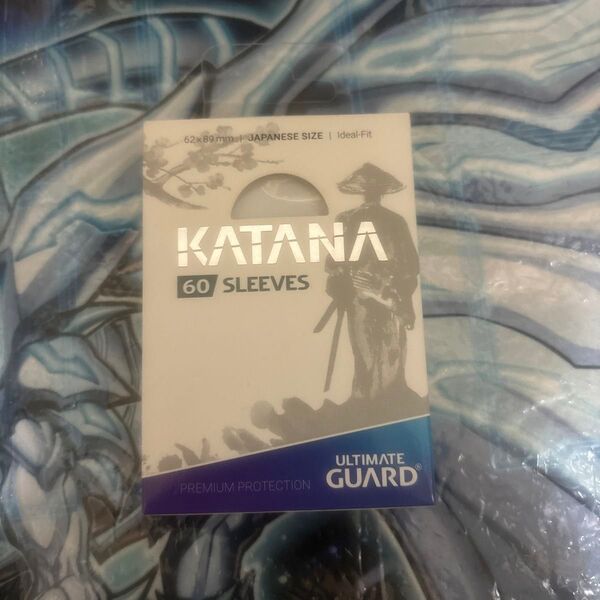 Ultimate Guard (アルティメットガード) Katana スリーブ ジャパニーズサイズ 60枚 ホワイト