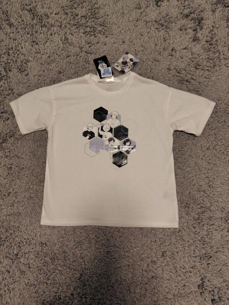 新品 ワールドトリガー 半袖Tシャツ ステッカー付き