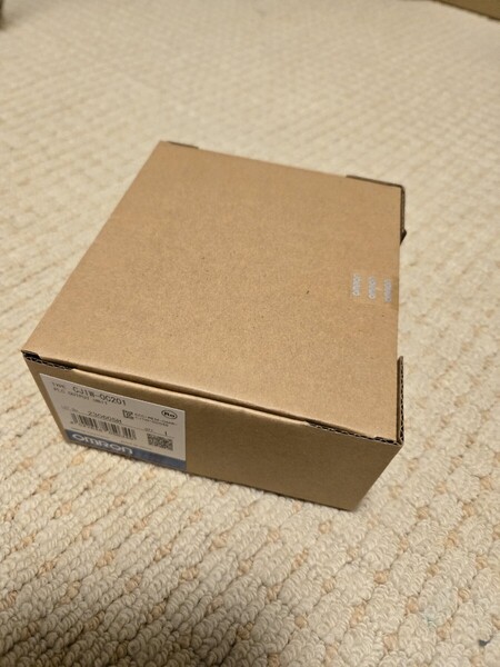 新品未使用、送料込、オムロン OMURON CJ1W-OC201 プログラマブルコントローラ CJ1/CJ1M リレー接点出力ユニット PLC