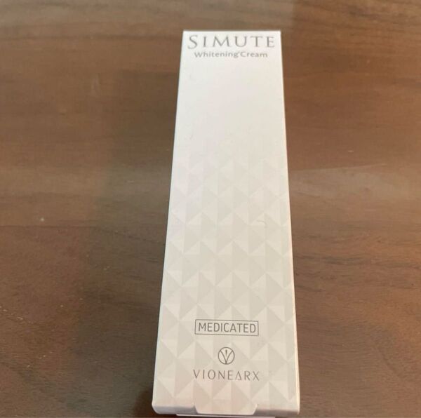 ヴィワンアークス シミュート 薬用美白クリーム