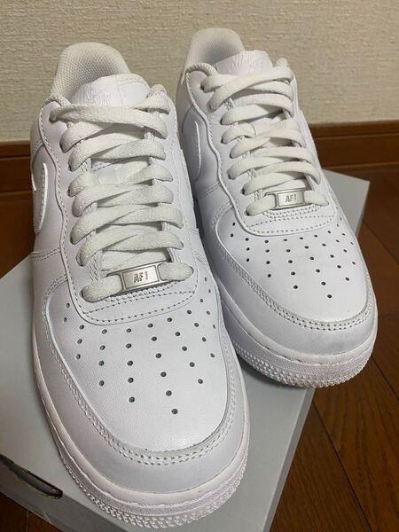 ナイキ NIKE AIR FORCE 1 エア フォース 1 '07 品番CW2288-111 新品未使用 26、5cm ホワイト
