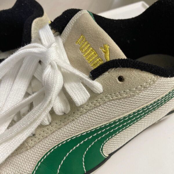 PUMA スニーカー 23.5cm グリーンモデル